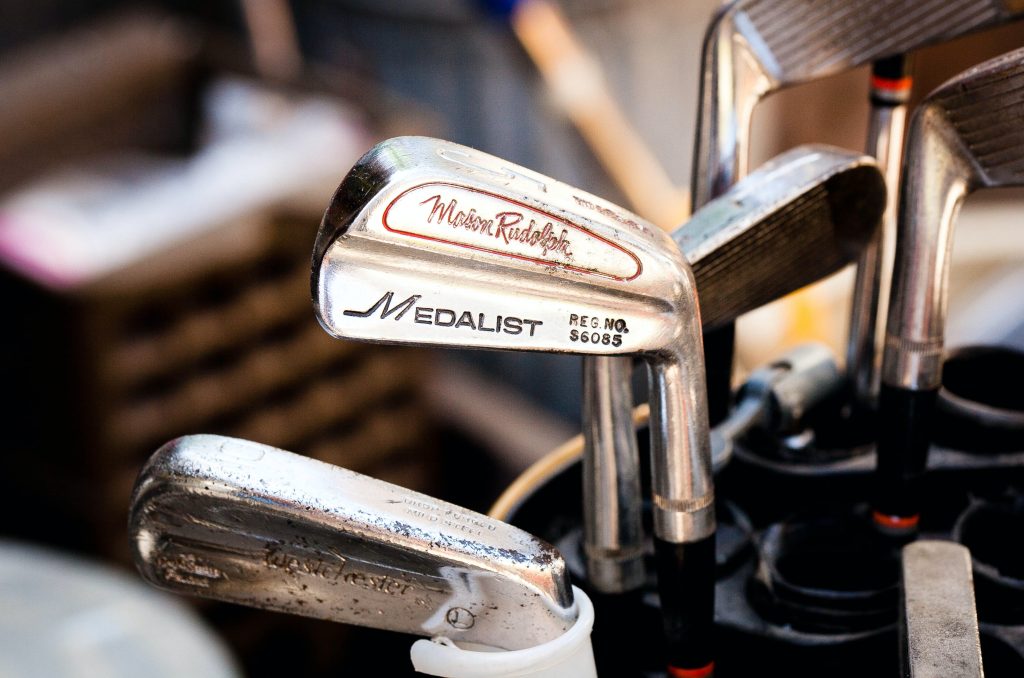 How to select the best grip size for your golf clubs How to select the best grip size for your golf clubs